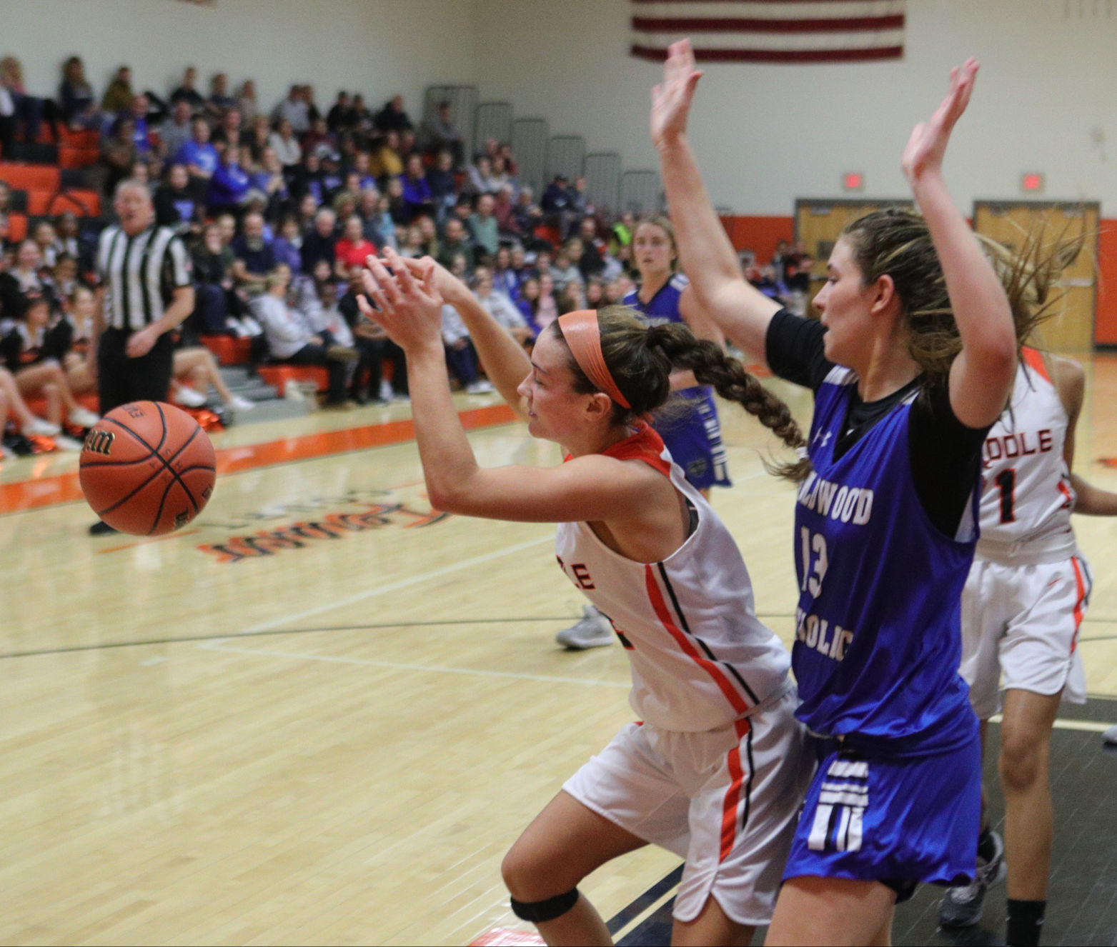 Middle vs Wildwood Catholic